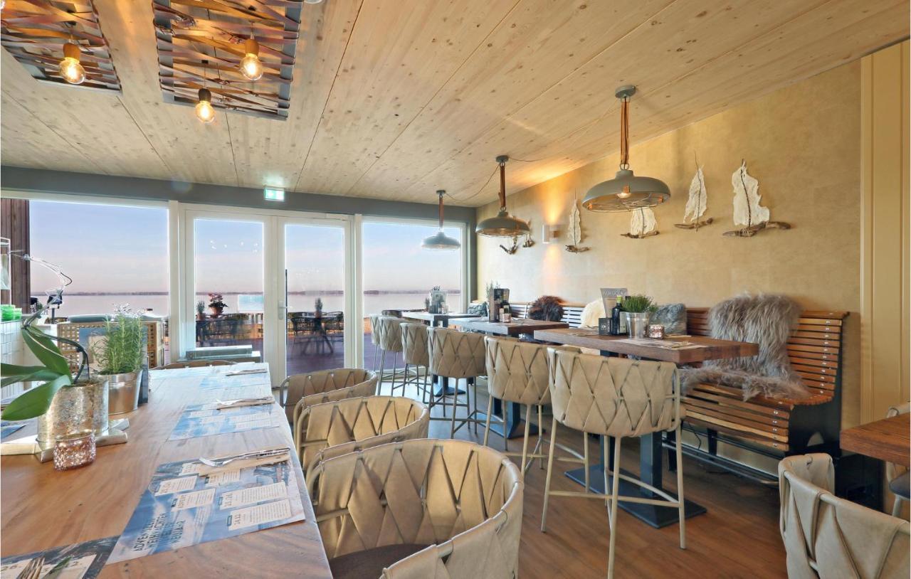 Stunning Home In Lembruch-Duemmer See With Sauna Bagian luar foto